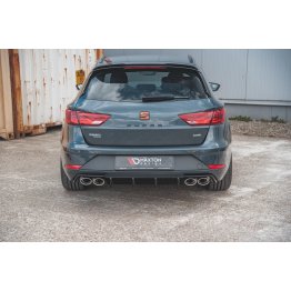 Диффузор заднего бампера под двойные трубы на Seat Leon III Cupra ST